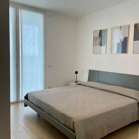 Blu Homes ليدو دي يسولو